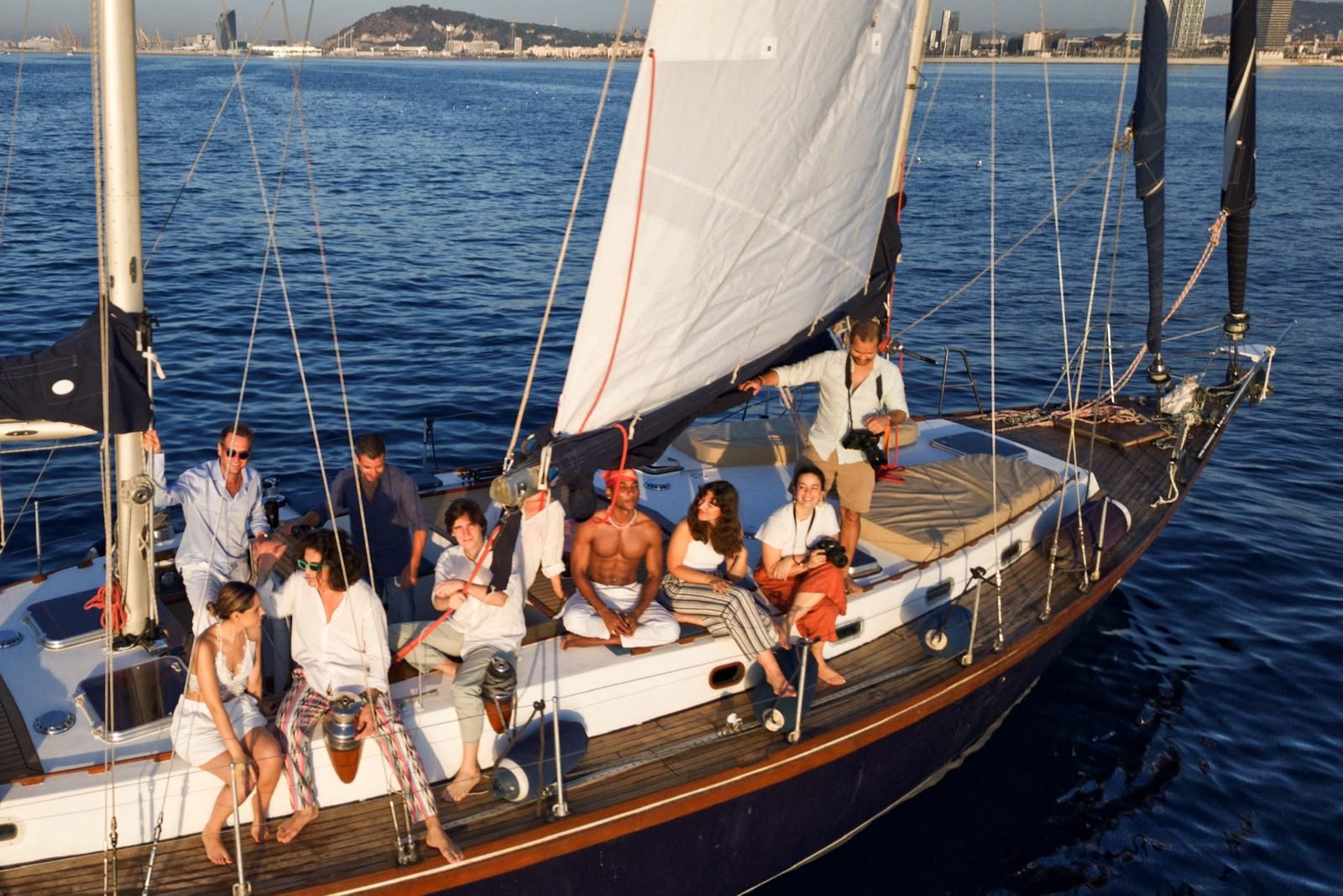 Alquiler de velero privado con patrón en Barcelona — foto 2 de La Ketch